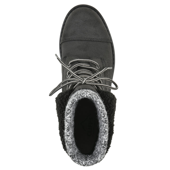 Duena Bootie