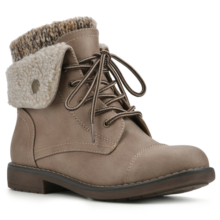 Duena Bootie