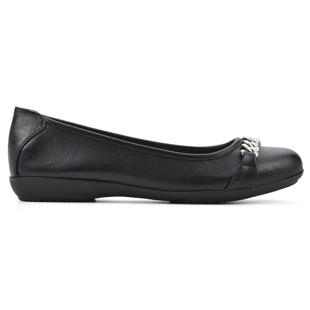 Charmed Flat - Black