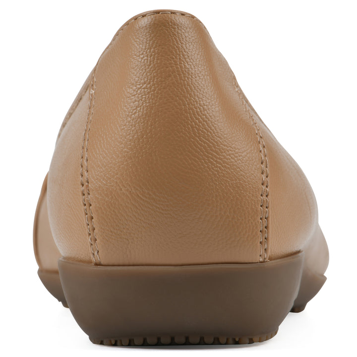 Charmed Flat - Tan