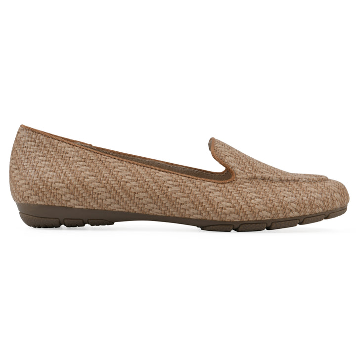 Gutsy Loafer - Tan Raffia