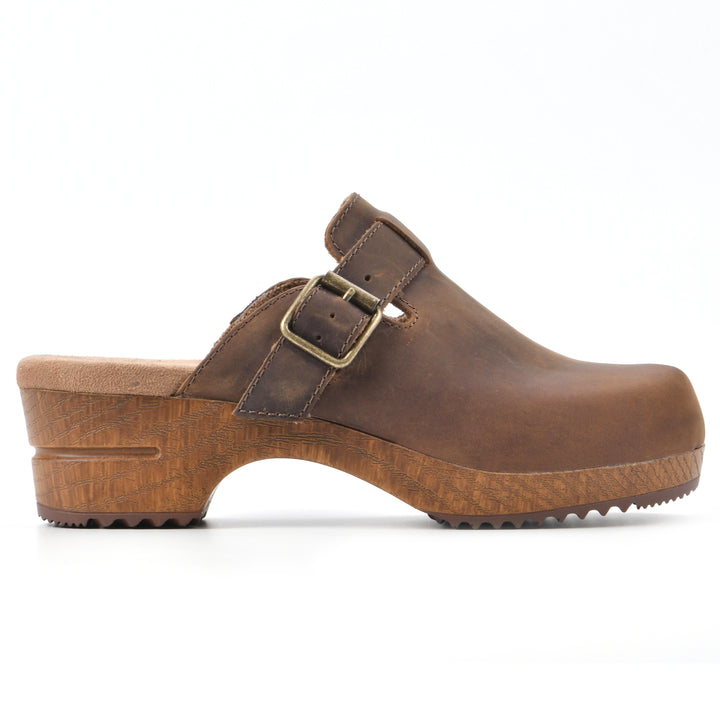 Behold Clog