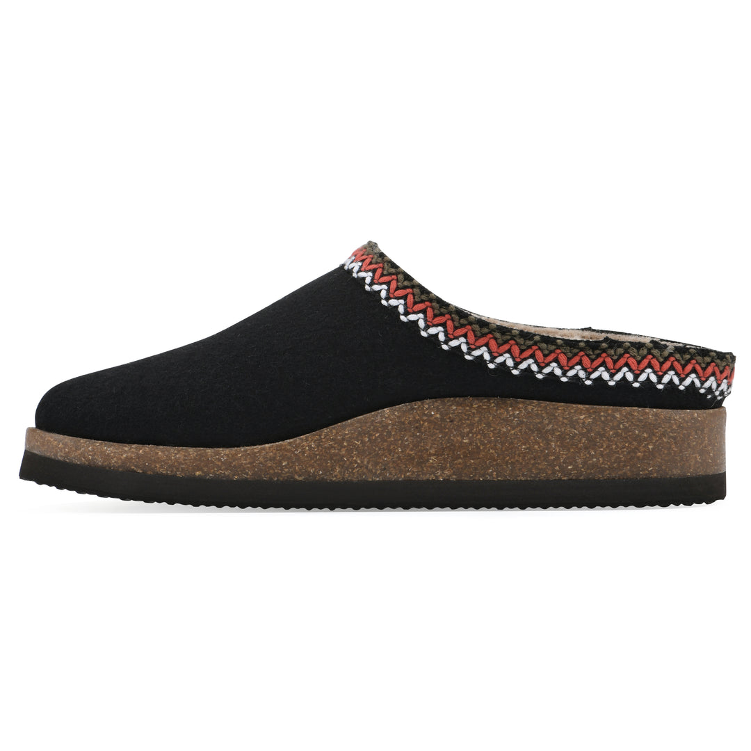 Bundle Up Clog - Black Fabric