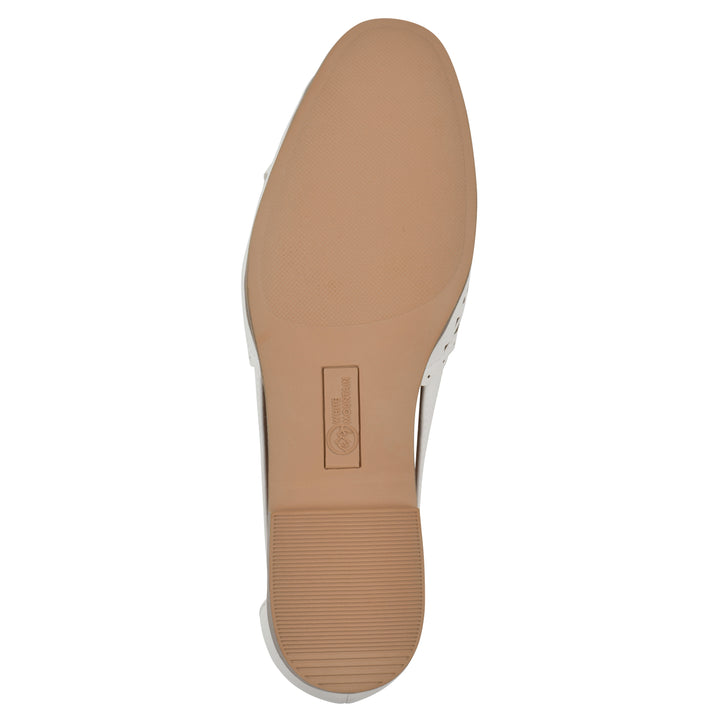 Nobler Flat - White Faux Leather