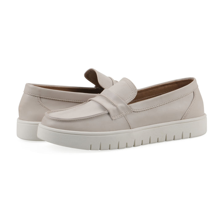 Nocci Recovery Loafer - Eggshell Faux Leather